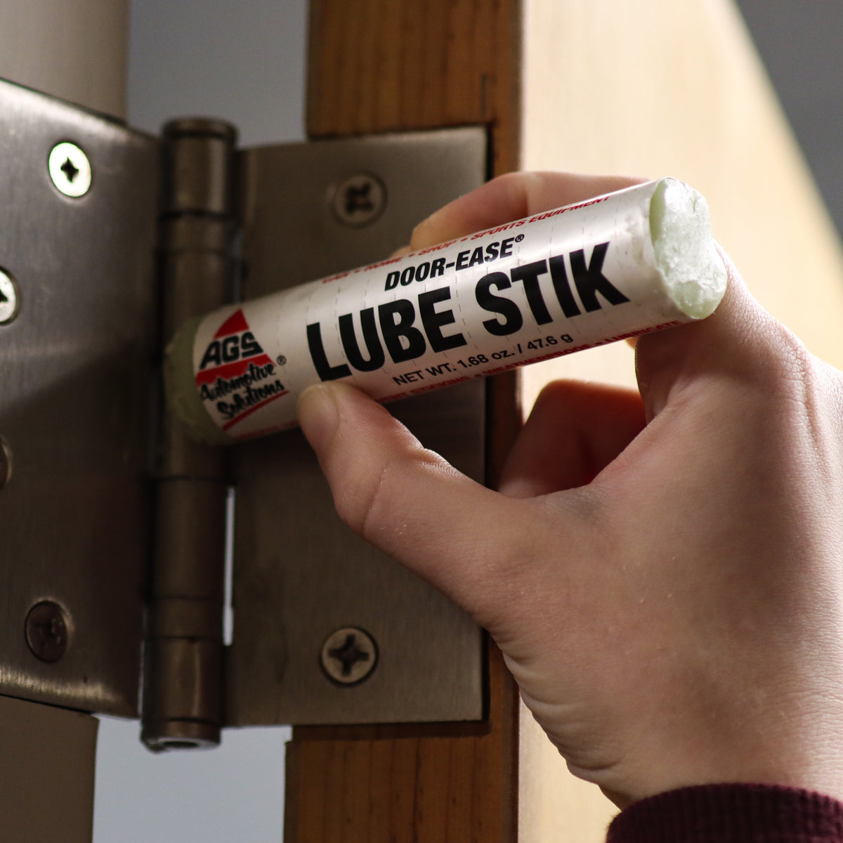 best bearing lubricant Door hinge squeak: 3-in-1 vs fancy silicone main image 0