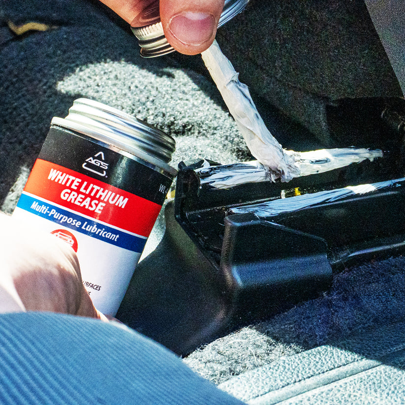 White Lithium Grease, 4oz Brush Top Can