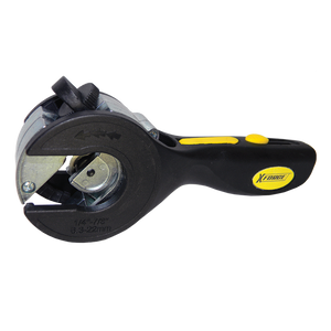 Ratcheting Metal Tube Cutting Tool